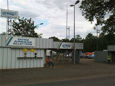 400x300-arnage-entrance.jpg
